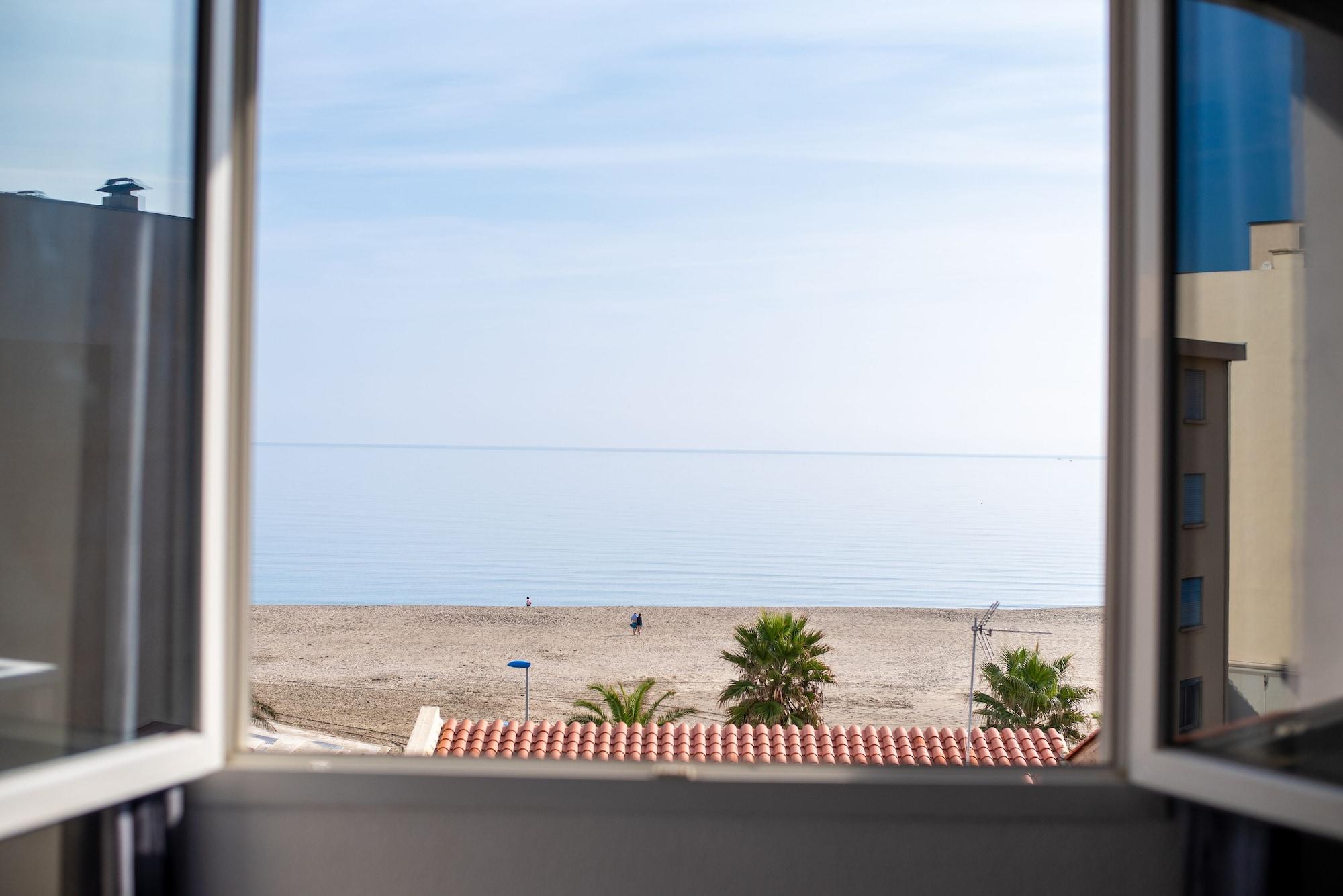 Le Regina Et Restaurant Canet-plage